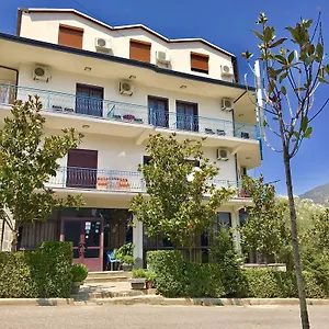 Hotel Ramis & Outdoor Sports Center, Përmet